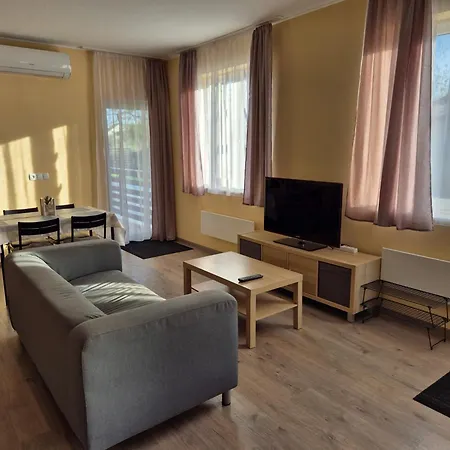 Levendula Ii Vendeghaz Apartment *